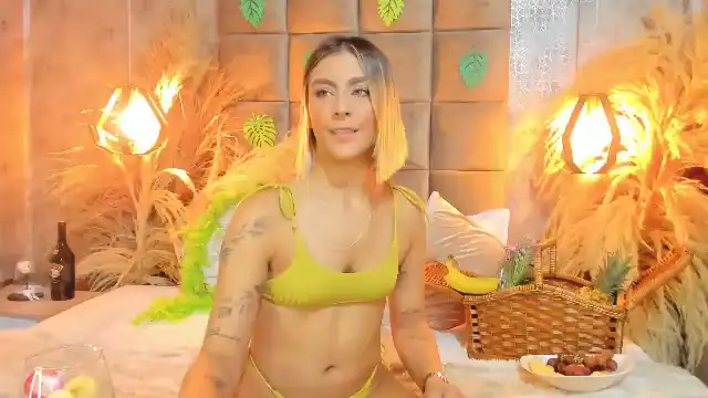 Mia-brooklyn – Flirt4free Live Show Record – 2025-07-10 12:38:25