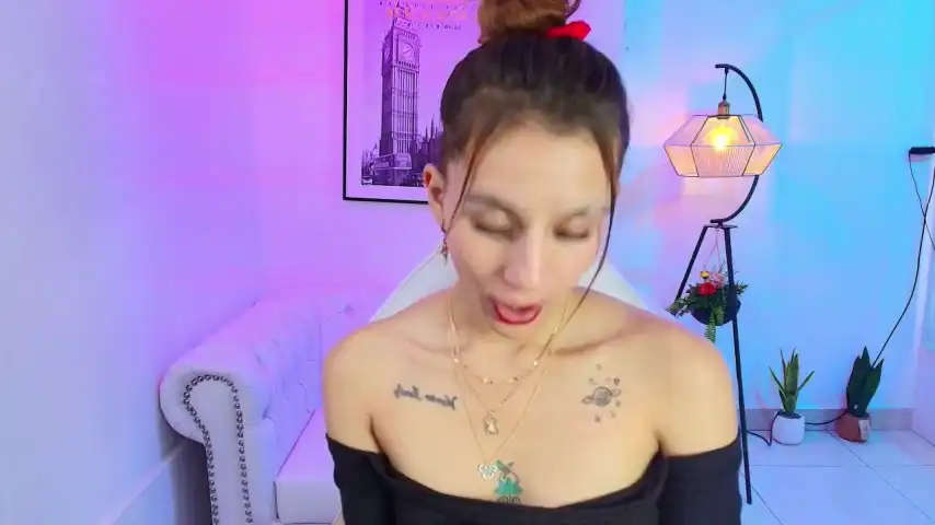 Tamara_slimx – Stripchat Live Show Record – 2025-10-05 10:20:52