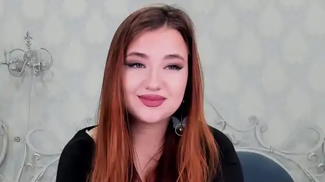 Dakota-paris – Flirt4free Live Show Record – 2025-05-17 11:19:14