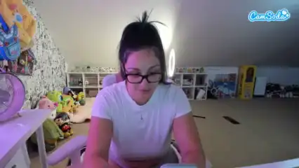 Hotpinkcheeto – Camsoda Live Show Record – 2026-03-27 13:55:13