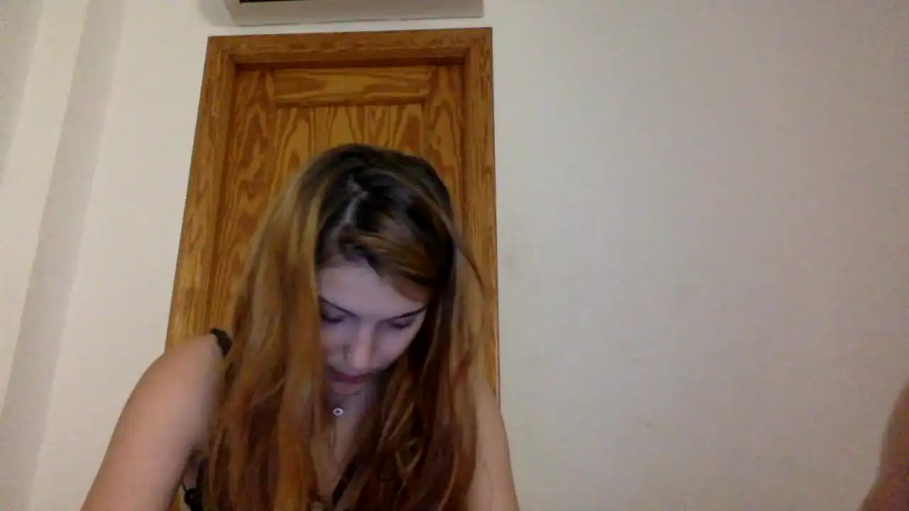Lilafg – Amateur.tv Live Show Record – 2026-06-03 17:33:21