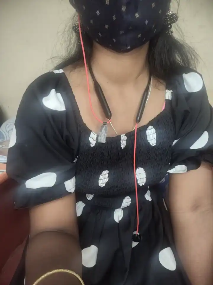 Beautytamil – Stripchat Live Show Record – 2026-04-19 12:04:00