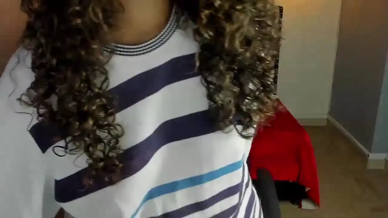 Alondra_ – Amateur.tv Live Show Record – 2025-05-02 08:13:06