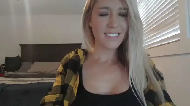 Blondmilf92 – Myfreecams Live Show Record – 2025-03-21 09:06:12
