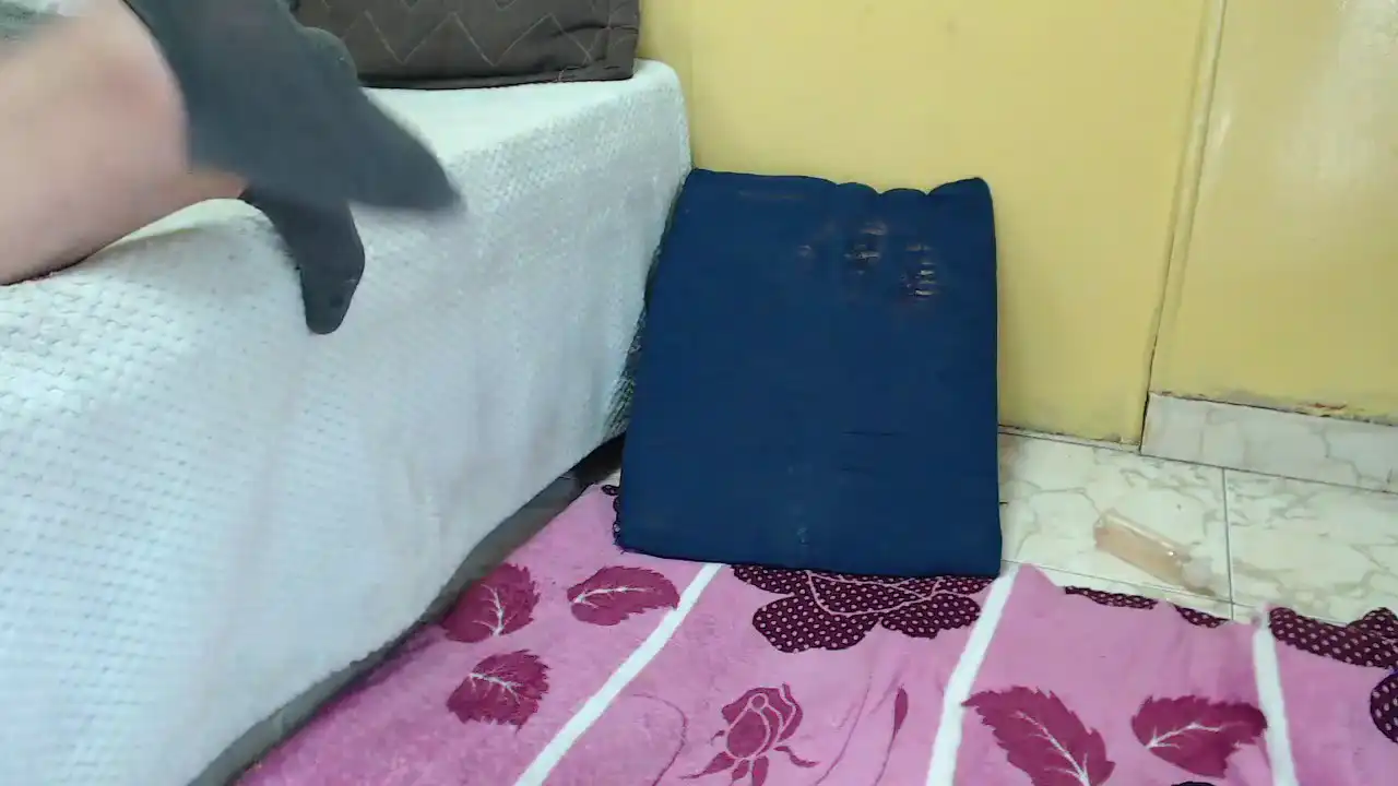 Dahyanlove – Amateur.tv Live Show Record – 2025-07-12 02:01:09