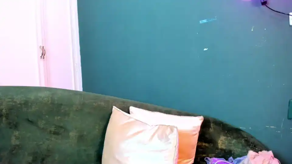 Miamakensie – Manyvids Live Show Record – 2025-12-15 04:08:04