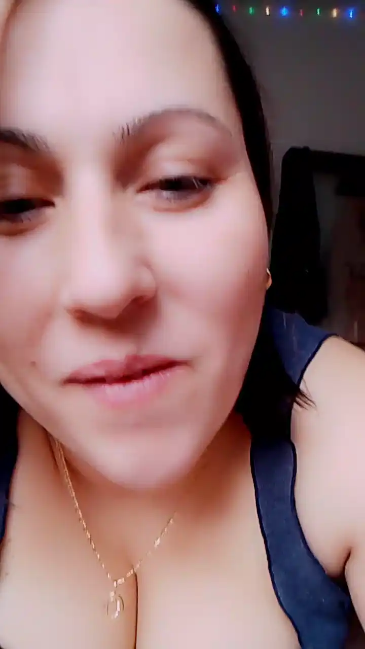 Realme_pretty – Cam4 Live Show Record – 2026-05-18 02:09:08