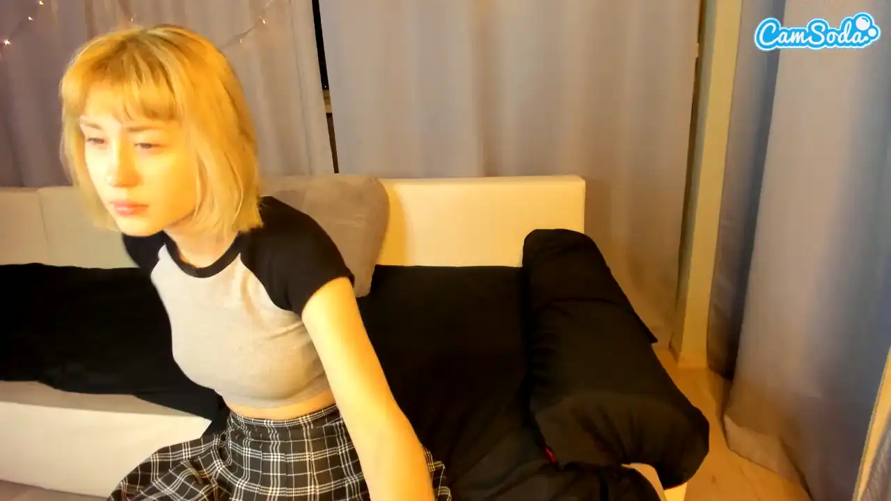 Vinnybunny – Camsoda Live Show Record – 2025-01-02 22:43:10