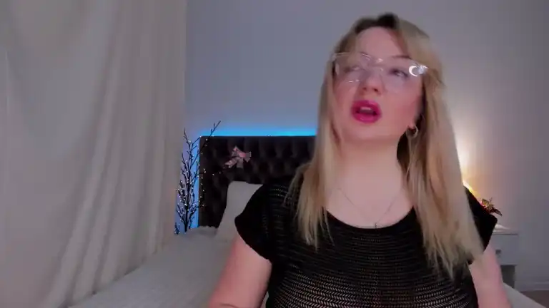 Millabelles – Streamate Live Show Record – 2025-09-23 02:23:59