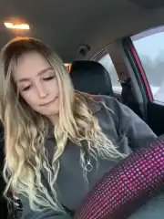 Stasywood – Stripchat Live Show Record – 2026-04-19 21:47:24