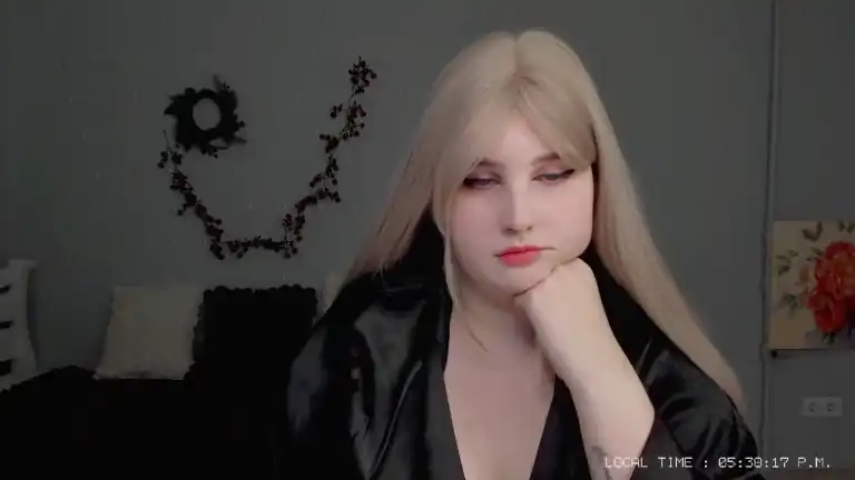 Crystalchris18 – Streamate Live Show Record – 2025-12-23 23:11:25