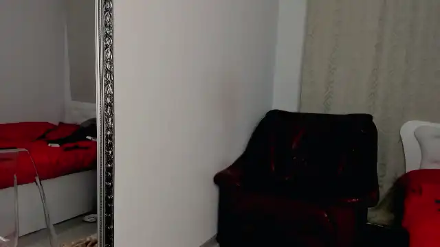 Mary_afrodita – Myfreecams Live Show Record – 2025-08-31 20:18:31