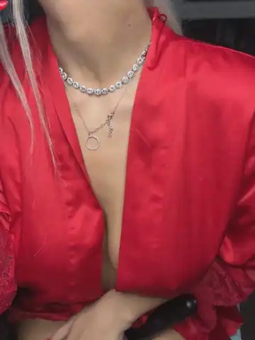 Goldenamber – Stripchat Live Show Record – 2025-10-26 06:35:58