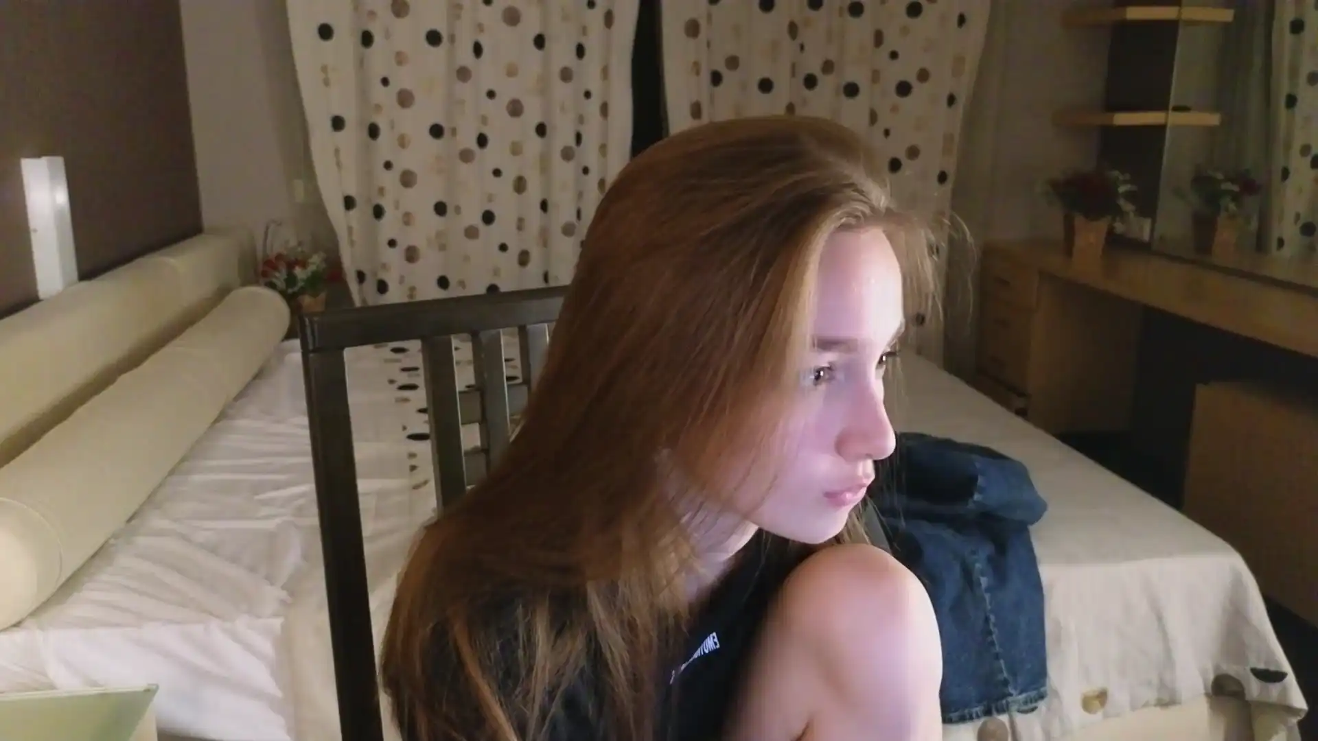 Gwengorse – Cam4 Live Show Record – 2025-12-25 22:02:39