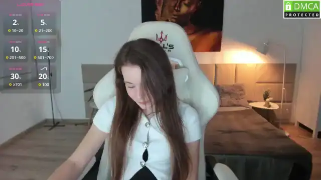 Moonshinee – Myfreecams Live Show Record – 2025-12-27 23:41:20