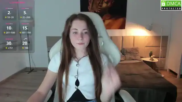 Moonshinee – Myfreecams Live Show Record – 2026-04-28 05:50:07