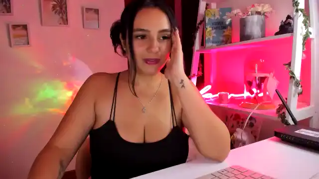 Catgomezz – Myfreecams Live Show Record – 2025-01-12 00:57:06