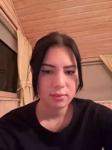 Clairewntr – Stripchat Live Show Record – 2025-02-06 08:17:10
