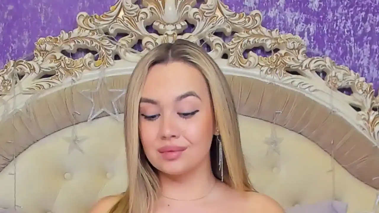 Lola-swanson – Flirt4free Live Show Record – 2026-04-22 05:25:07