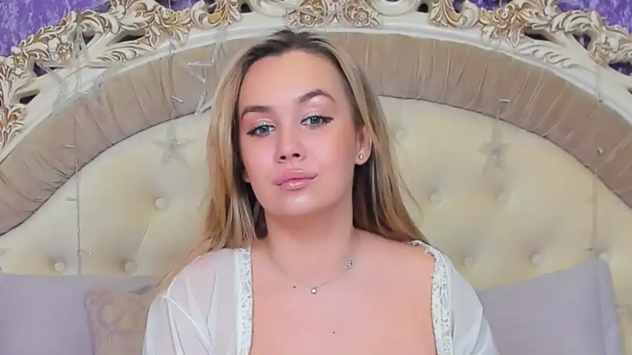 Lola-swanson – Flirt4free Live Show Record – 2025-08-25 04:02:19