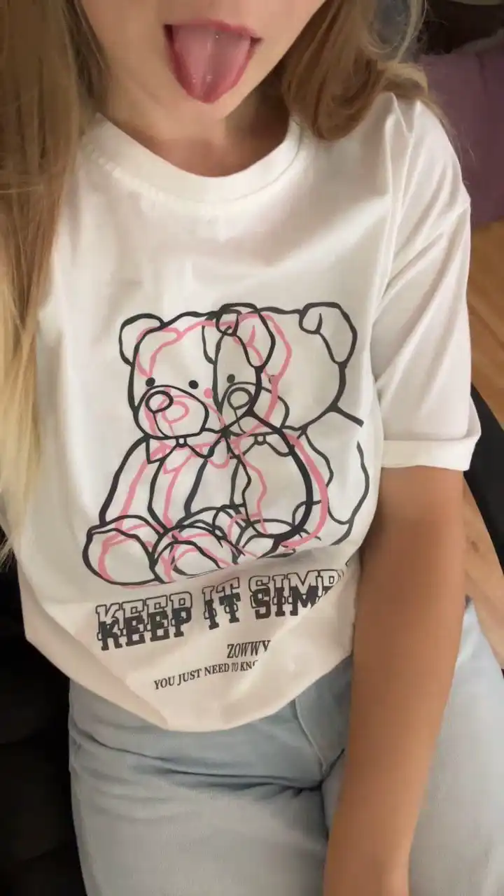 Maikeina – Xlovecam Live Show Record – 2025-12-19 20:07:42
