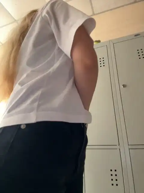 Maikeina – Xlovecam Live Show Record – 2025-07-05 19:33:15