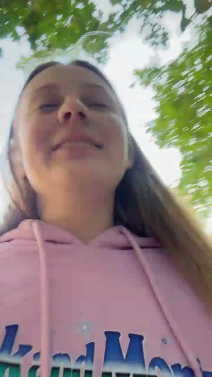 Maikeina – Xlovecam Live Show Record – 2025-08-25 01:30:15