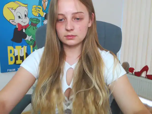 Maikeina – Xlovecam Live Show Record – 2026-05-04 12:42:52