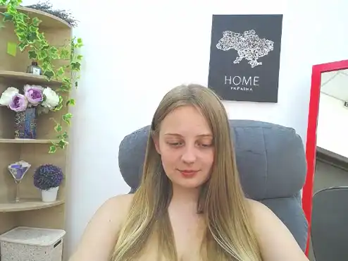 Maikeina – Xlovecam Live Show Record – 2025-05-22 21:49:18