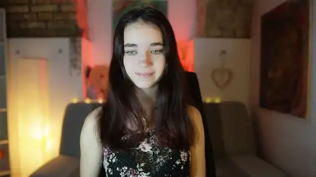 Gia_paige18 – Myfreecams Live Show Record – 2025-07-25 05:46:28