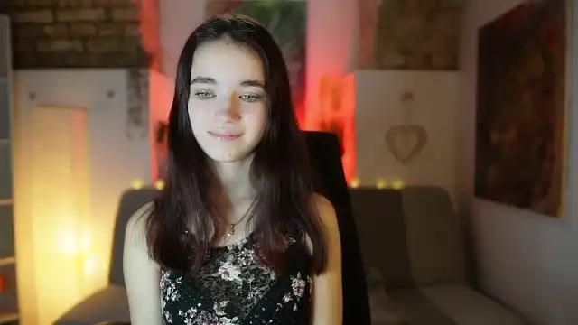 Gia_paige18 – Myfreecams Live Show Record – 2026-04-11 15:37:41