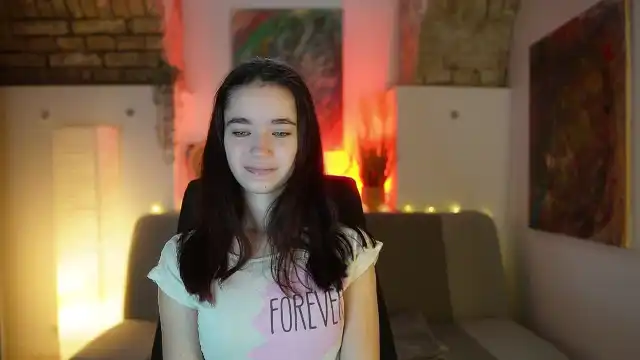 Gia_paige18 – Myfreecams Live Show Record – 2026-02-16 14:54:41
