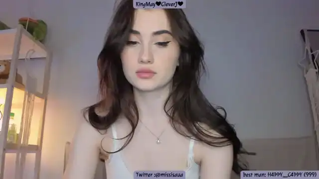 Issa_7 – Myfreecams Live Show Record – 2025-09-27 23:41:41