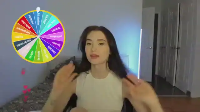 Issa_7 – Myfreecams Live Show Record – 2025-05-11 23:02:48