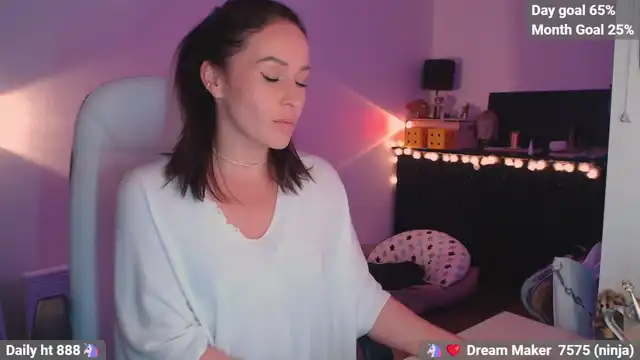 Meta_kitten – Myfreecams Live Show Record – 2025-05-02 11:31:21