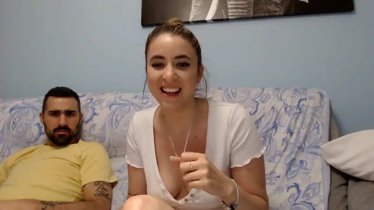 Leila25 – Amateur.tv Live Show Record – 2025-06-10 03:26:22