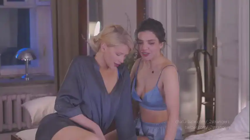 _2strangers – Chaturbate Live Show Record – 2026-01-18 10:24:45