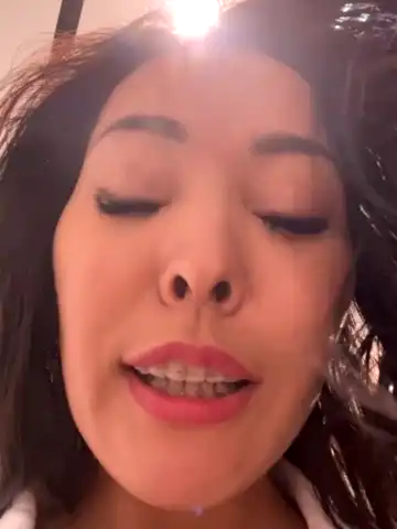 Hot4utonight2 – Stripchat Live Show Record – 2025-01-20 23:03:13