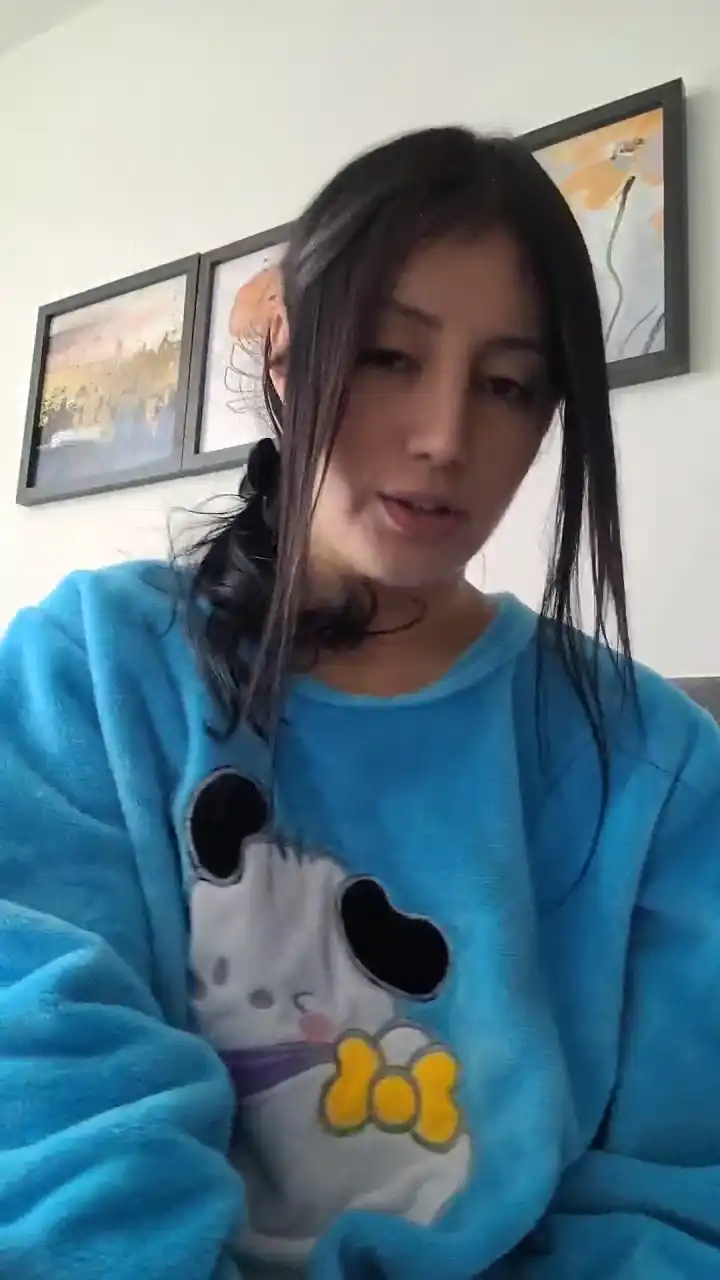 Manefuego – Cam4 Live Show Record – 2025-10-08 08:51:42