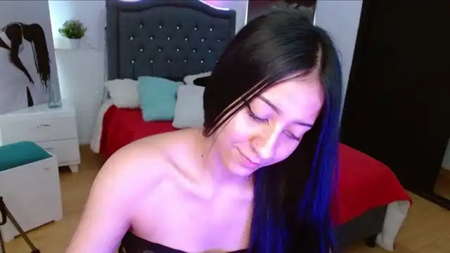 Valeriehang – Xlovecam Live Show Record – 2025-04-28 05:56:16