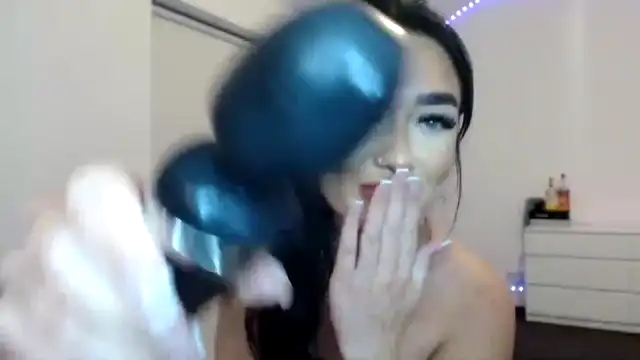Ellebloom – Myfreecams Live Show Record – 2025-01-08 10:20:12