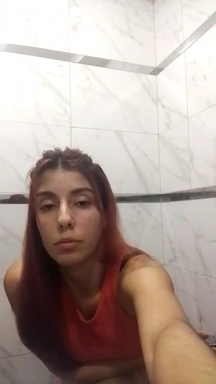 Natired – Cam4 Live Show Record – 2026-05-06 03:25:08
