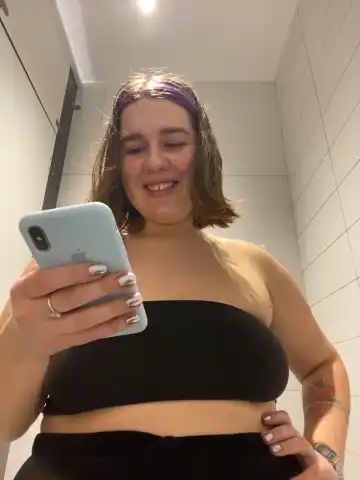 Suziemurray – Stripchat Live Show Record – 2026-06-10 16:37:01