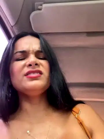 Cataleyarusso – Stripchat Live Show Record – 2025-05-15 07:28:32