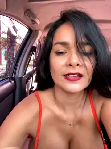 Cataleyarusso – Stripchat Live Show Record – 2025-02-17 21:19:52