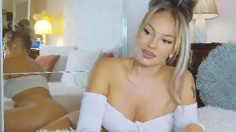 Katrin-love – Flirt4free Live Show Record – 2025-03-19 02:32:40