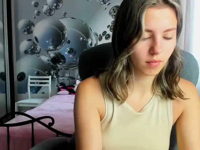 Nikitsa – Xlovecam Live Show Record – 2025-09-24 18:53:32