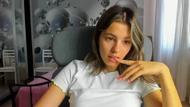 Nikitsa – Xlovecam Live Show Record – 2025-10-26 13:18:11