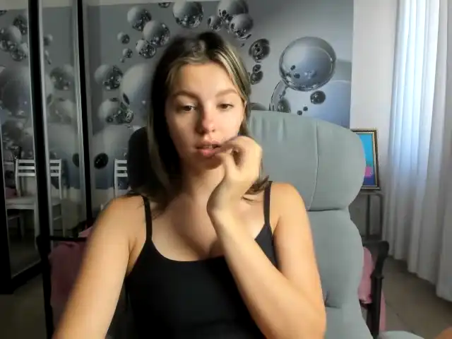 Nikitsa – Xlovecam Live Show Record – 2026-01-15 17:46:01