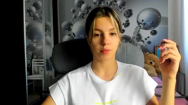 Nikitsa – Xlovecam Live Show Record – 2025-07-15 06:56:58